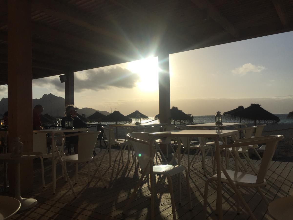 Suite Mariposa Sospesa Sul Mare Mindelo Esterno foto